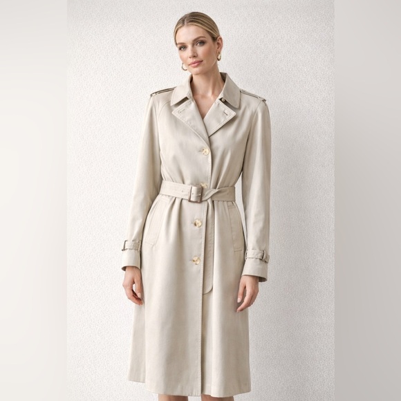 Aquascutum London Jackets & Blazers - VTG AQUASCUTUM LONDON Tan Trench Coat Lightweight Classic Design